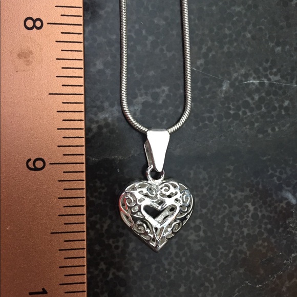 Sterling Silver 18” Snake Chain & Heart Pendant - Picture 2 of 8